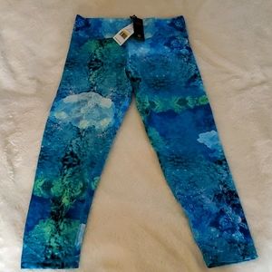 Velocity capri workout leggings tights sz S